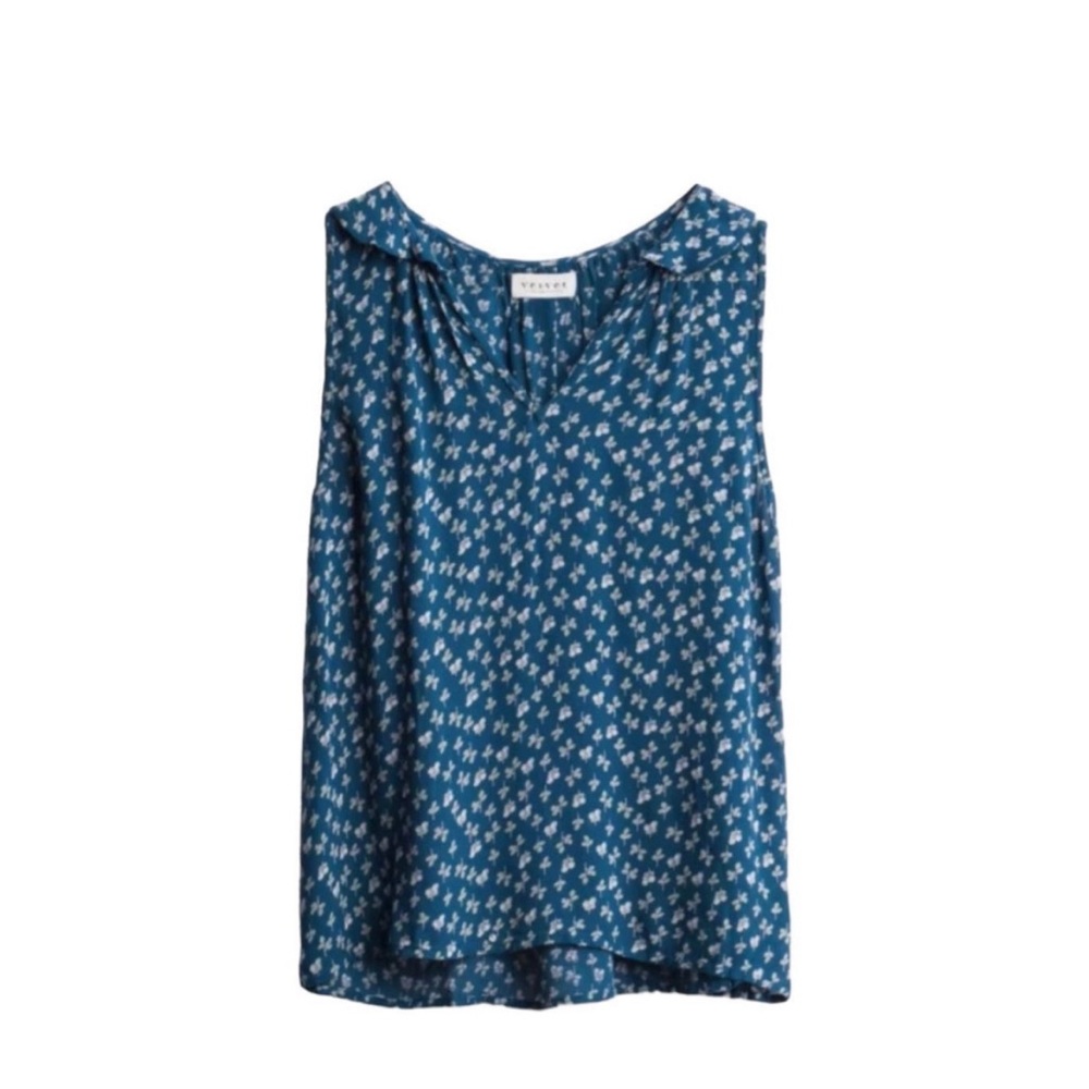 NWT! Velvet by Graham & Spencer Catrina Split Neck Top  - Size Large